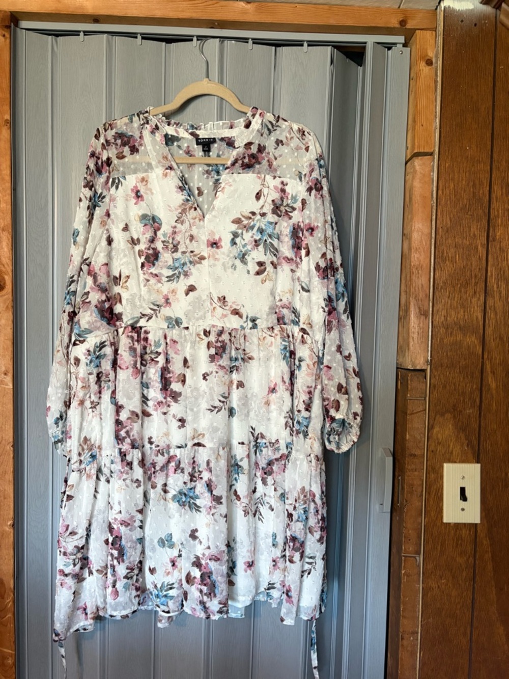 torrid White Floral Ruffle Neck Tiered Dress